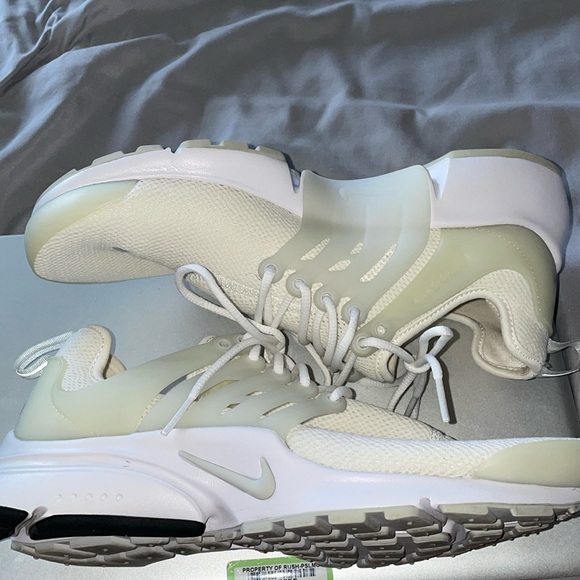 Women’s Presto shoes - Picture 3 of 5